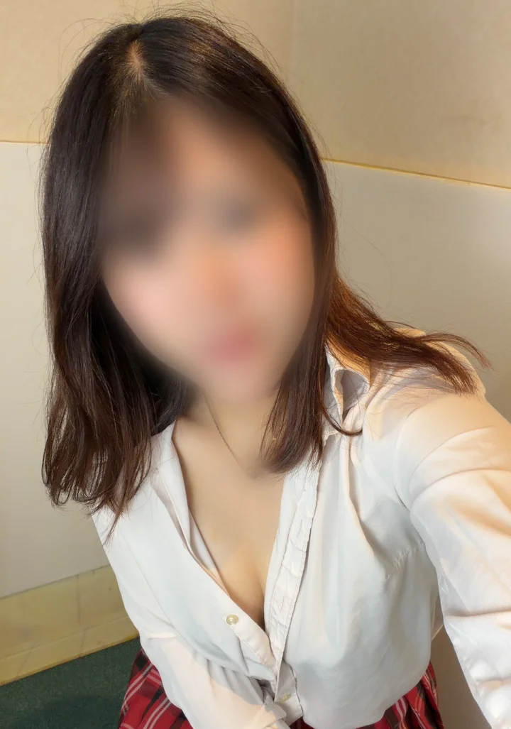 あや