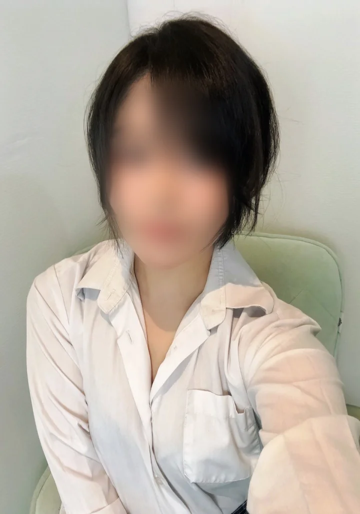 てい